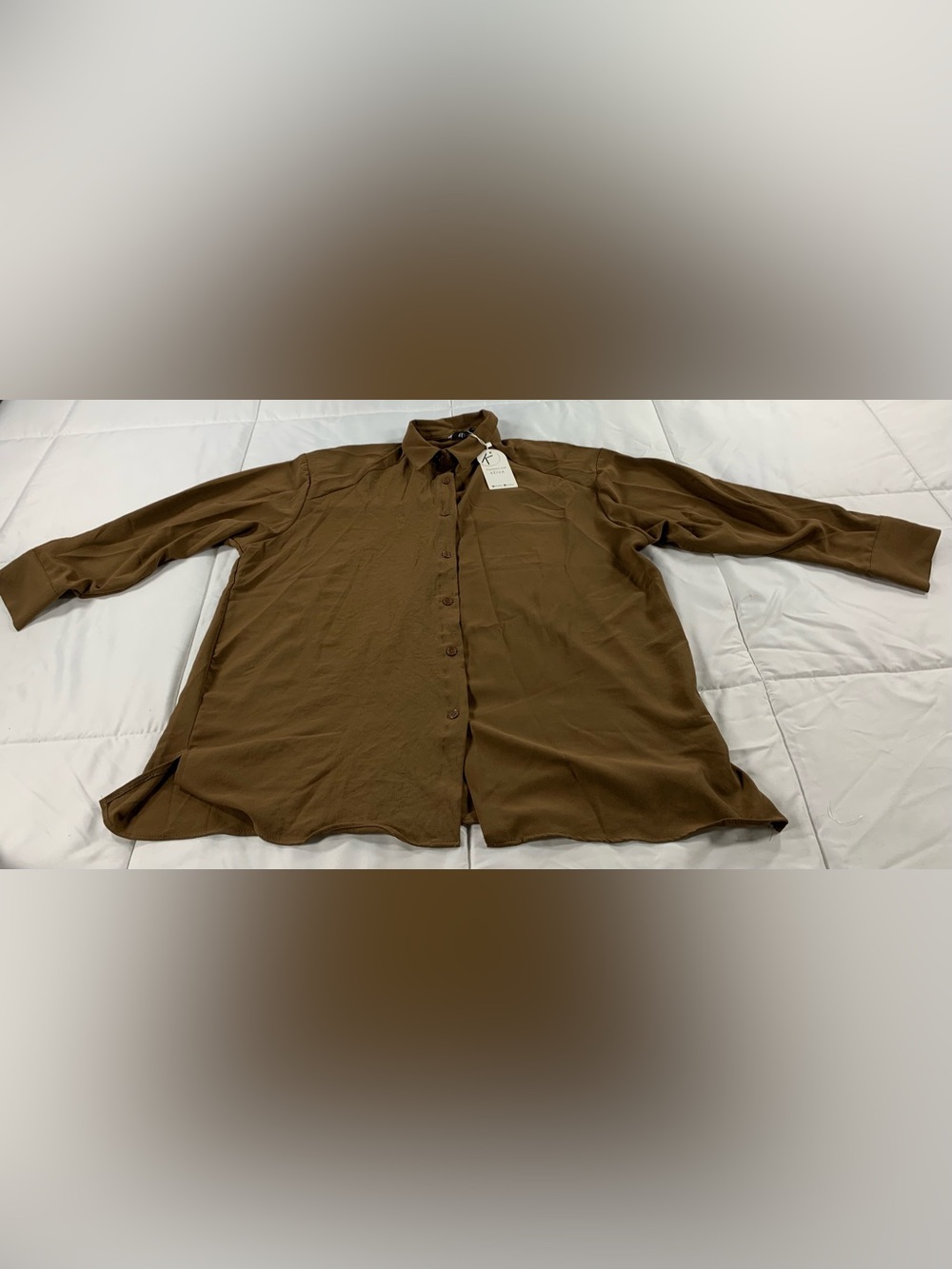 New KÉIVA button up long sleeve size 2